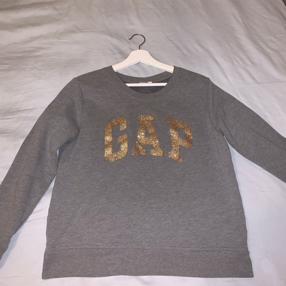 Gap sweatshirt